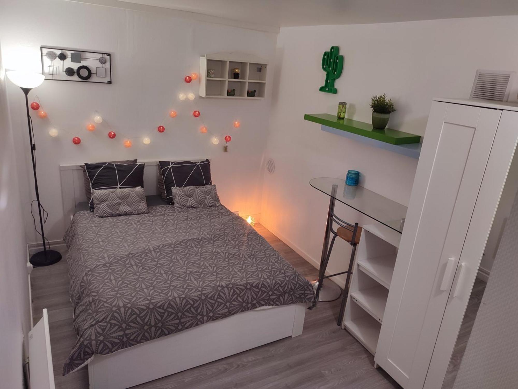 Appartement Ideal Visite De Paris Іврі-сюр-Сен Екстер'єр фото
